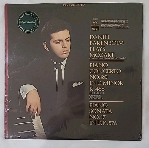 Daniel barenboim plays - daniel,